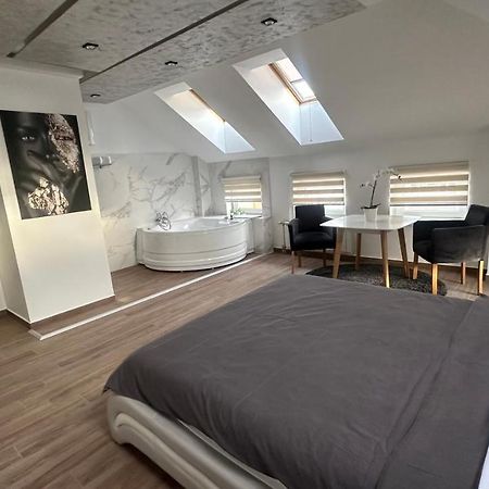 Seti Gorgeous Apartments With Jacuzzi Belgrado Buitenkant foto